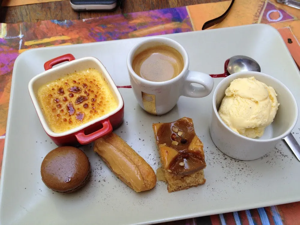Café Gourmand